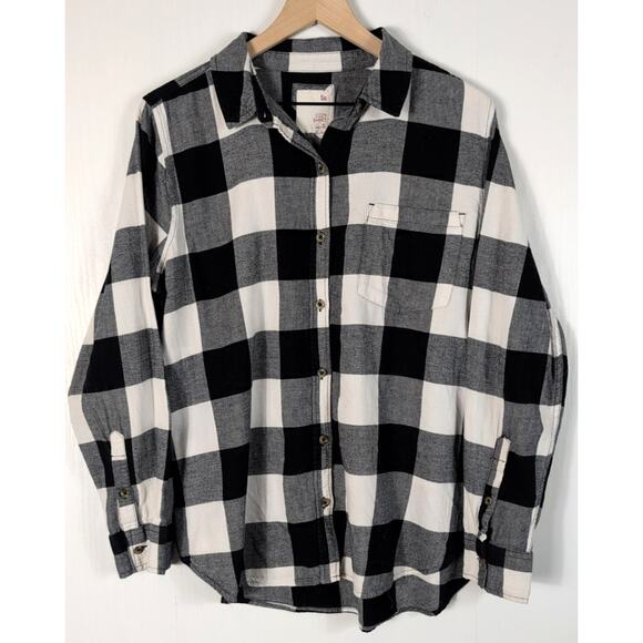 SO Other - SO Kohl’s Juniors XL Flannel Shirt Button Down Plaid Black White Long Sleeve